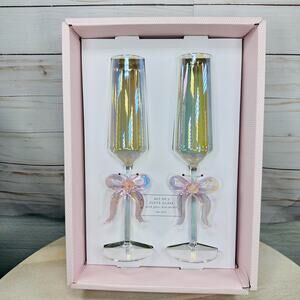 NEW Cupcakes & Cashmere Pink Bow Iridescent Glass Champagne Flutes Set of 2 New